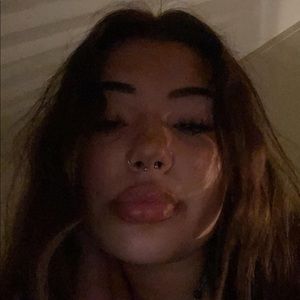 Meet your Posher, Tehya